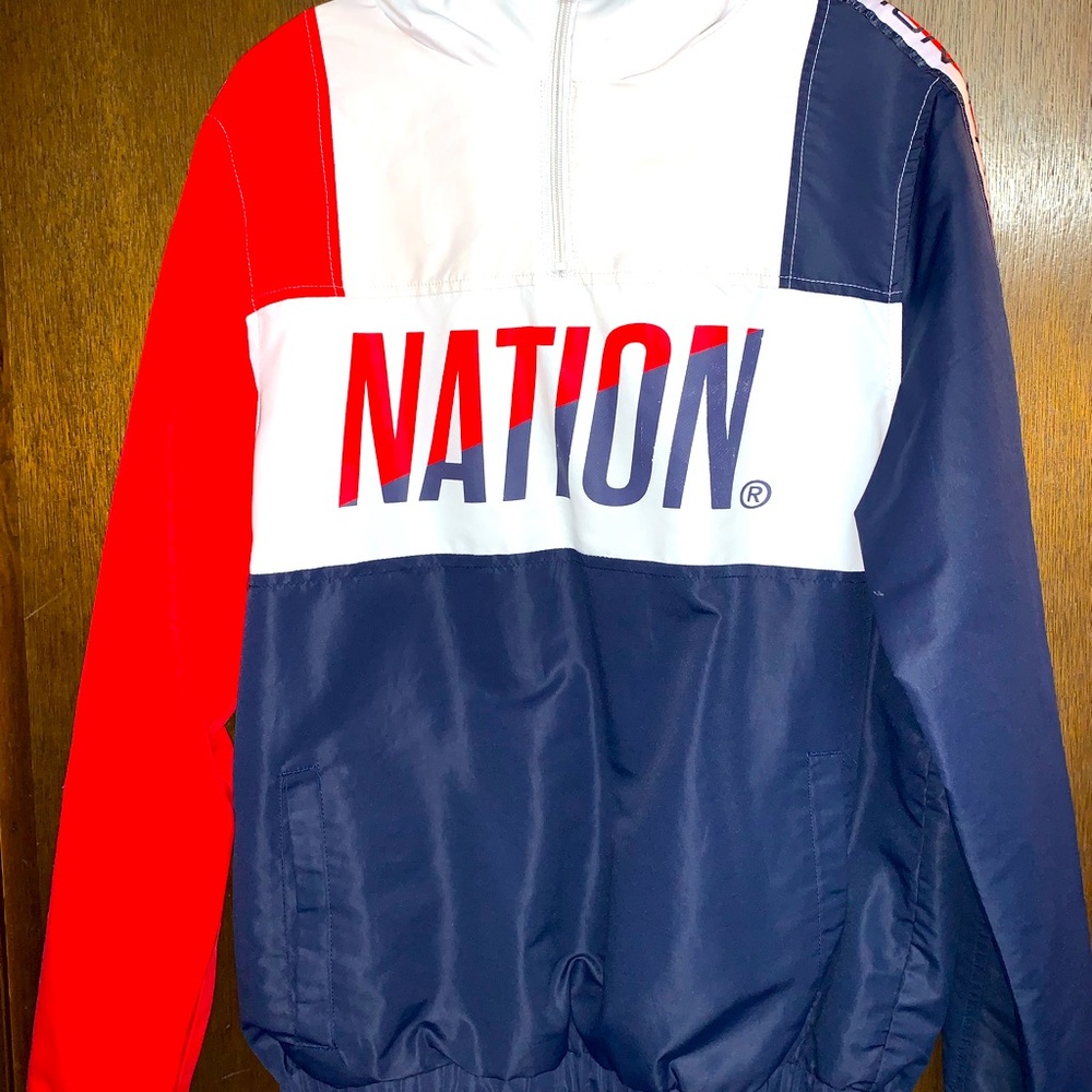 Men’s Sportswear windbreaker